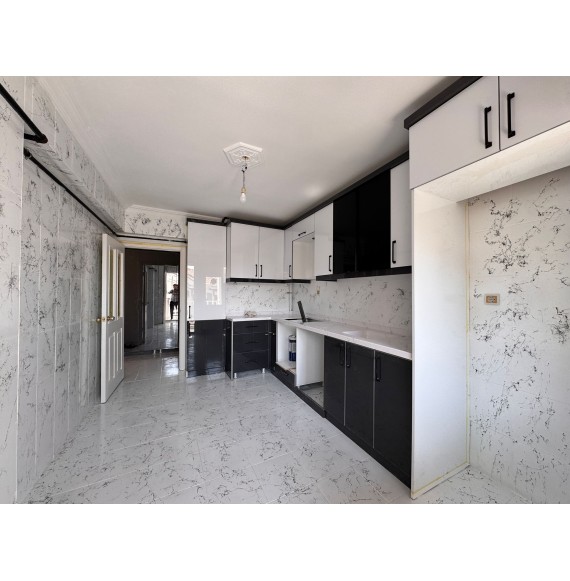 ESERTEPE'DE ÇİFT BALKONLU 3+1 YAPILI MASRAFSIZ GENİŞ DAİRE