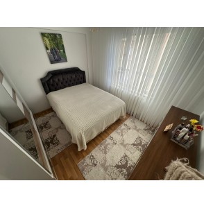 ÇAMBAŞI CADDESİ YAKINI CAM BALKONLU KATTA GENİŞ 3+1