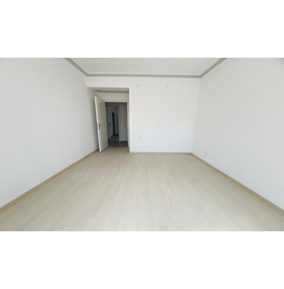 UFUKTEPE SAĞLIK OCAĞI YAKINI KATTA İÇİ SIFIR 3+1 DAİRE