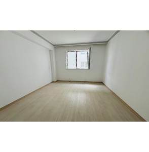 UFUKTEPE SAĞLIK OCAĞI YAKINI KATTA İÇİ SIFIR 3+1 DAİRE