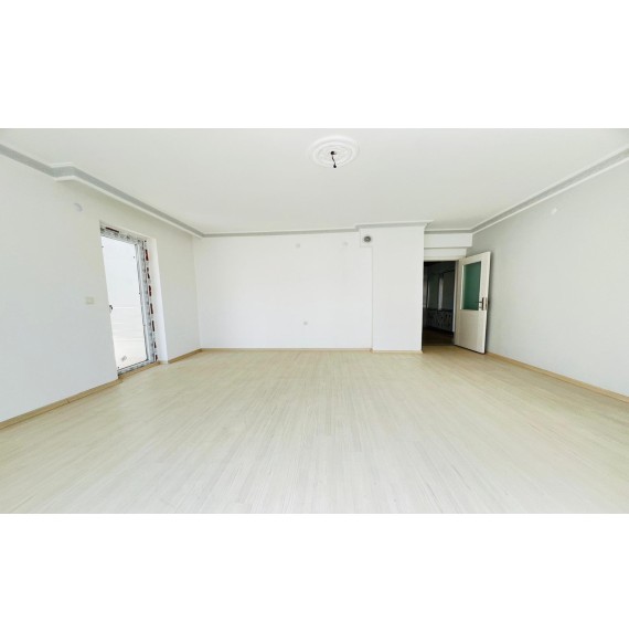 UFUKTEPE SAĞLIK OCAĞI YAKINI KATTA İÇİ SIFIR 3+1 DAİRE