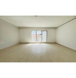 UFUKTEPE SAĞLIK OCAĞI YAKINI KATTA İÇİ SIFIR 3+1 DAİRE