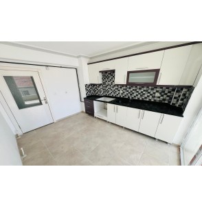 UFUKTEPE SAĞLIK OCAĞI YAKINI KATTA İÇİ SIFIR 3+1 DAİRE