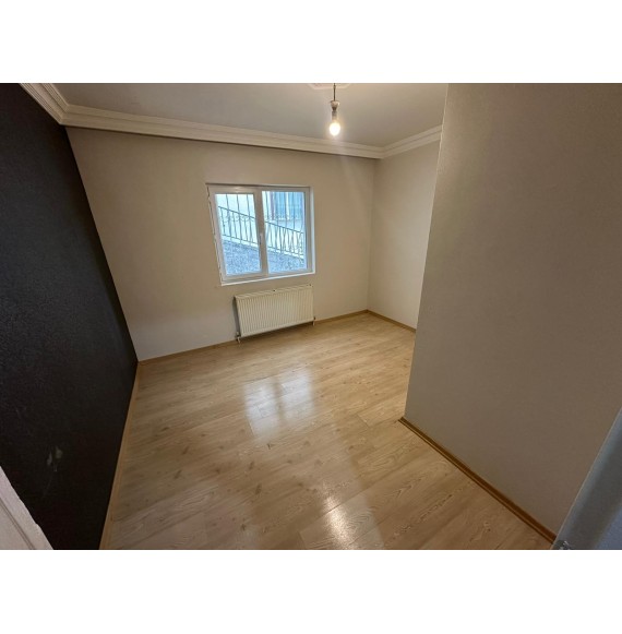 ATAPARK TA CADDE ÜZERİ 2+1 CEPDOSTU KIRALIK DAİRE
