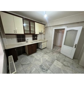 ATAPARK TA CADDE ÜZERİ 2+1 CEPDOSTU KIRALIK DAİRE