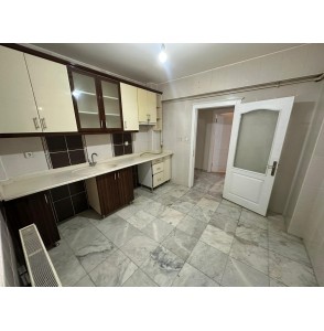 ATAPARK TA CADDE ÜZERİ 2+1 CEPDOSTU KIRALIK DAİRE