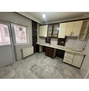 ATAPARK TA CADDE ÜZERİ 2+1 CEPDOSTU KIRALIK DAİRE
