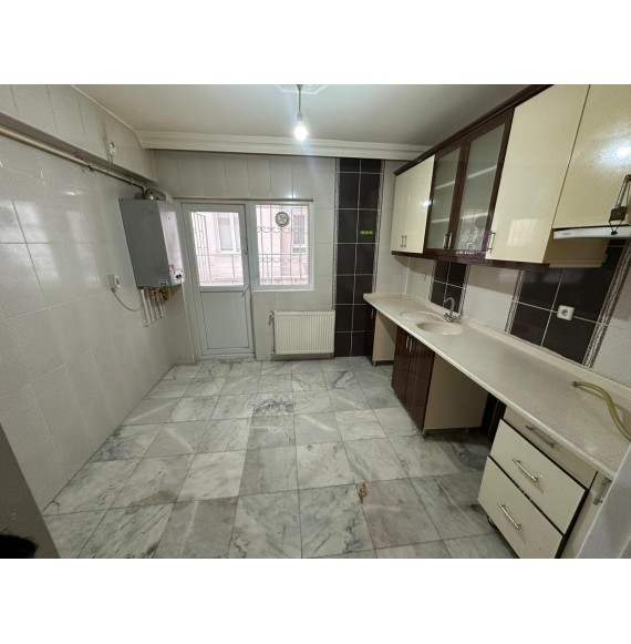 ATAPARK TA CADDE ÜZERİ 2+1 CEPDOSTU KIRALIK DAİRE