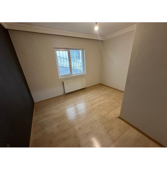 ATAPARK TA CADDE ÜZERİ 2+1 CEPDOSTU KIRALIK DAİRE