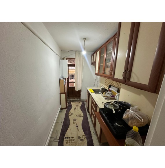 ETLİK'TE KAT KONUMUNDA 2+1 MASRAFSIZ YAPILI DAİRE