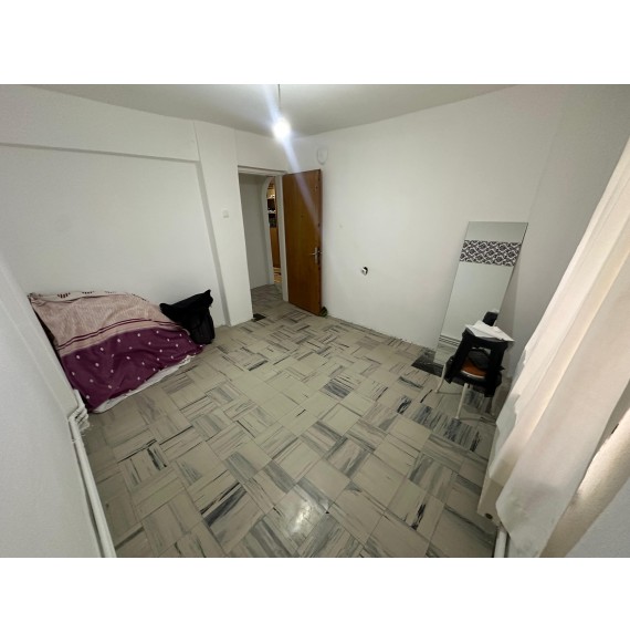 ETLİK'TE KAT KONUMUNDA 2+1 MASRAFSIZ YAPILI DAİRE