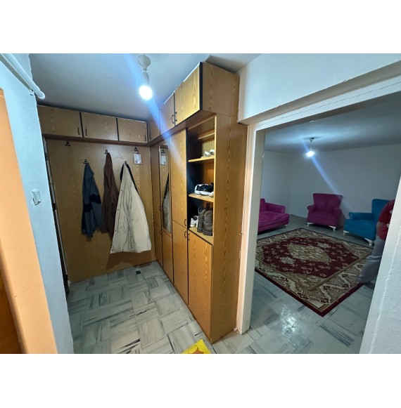 ETLİK'TE KAT KONUMUNDA 2+1 MASRAFSIZ YAPILI DAİRE