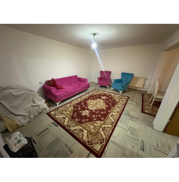 ETLİK'TE KAT KONUMUNDA 2+1 MASRAFSIZ YAPILI DAİRE