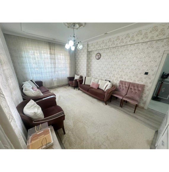 SEVAL CADDESİ ÜZERİNDE İNANILMAZ FİYATA KATTA 3+1 DAİRE