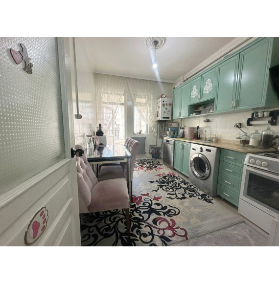 SEVAL CADDESİ ÜZERİNDE İNANILMAZ FİYATA KATTA 3+1 DAİRE