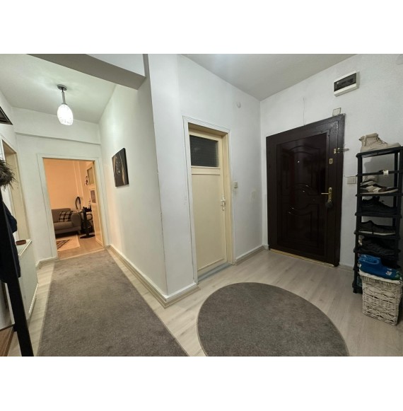 SANATORYUM CADDESİ PARALELİ KATTA 2+1 YAPILI MASRAFSIZ DAİRE