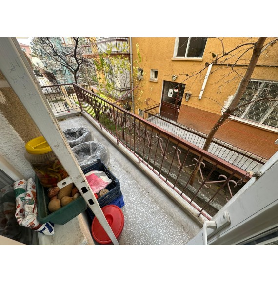 SANATORYUM CADDESİ PARALELİ KATTA 2+1 YAPILI MASRAFSIZ DAİRE