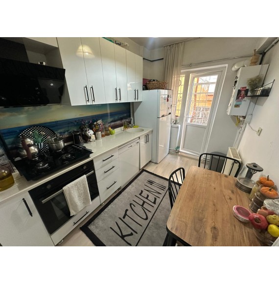 SANATORYUM CADDESİ PARALELİ KATTA 2+1 YAPILI MASRAFSIZ DAİRE