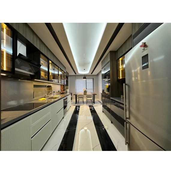 OVACIK'TA AKILLI EV SİSTEMLERİ İLE 4,5+1 PRESTİJLİ SİTE DAİRESİ