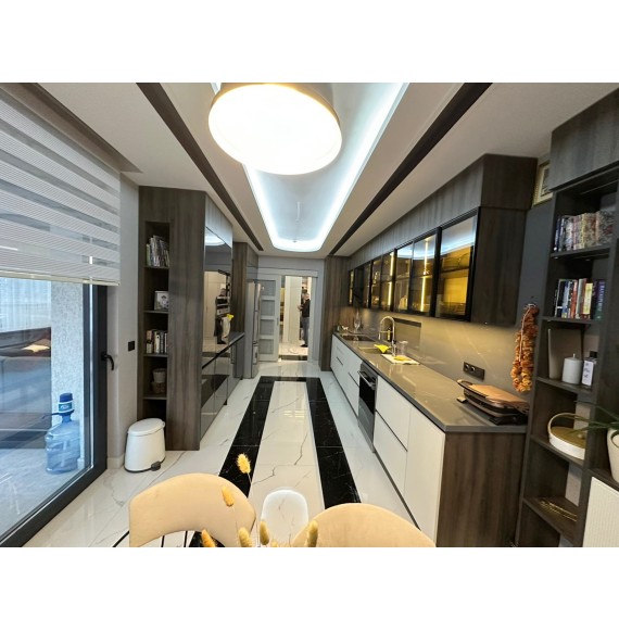 OVACIK'TA AKILLI EV SİSTEMLERİ İLE 4,5+1 PRESTİJLİ SİTE DAİRESİ