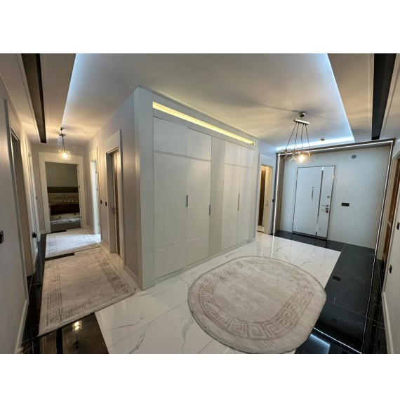 OVACIK'TA AKILLI EV SİSTEMLERİ İLE 4,5+1 PRESTİJLİ SİTE DAİRESİ