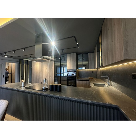 OVACIK'TA ZİRVEDE BİR YAŞAM ! MODERN SİTEDE LÜKS 4+1 KONU