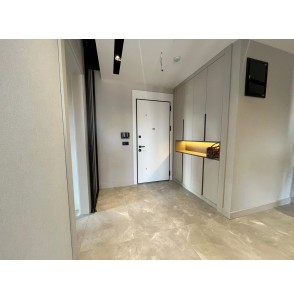 GAMADOR GALYA'DA MODERN MİMARİSİYLE YÜKSEK KATTA ARANILAN DAİRE