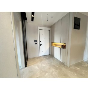 GAMADOR GALYA'DA MODERN MİMARİSİYLE YÜKSEK KATTA ARANILAN DAİRE