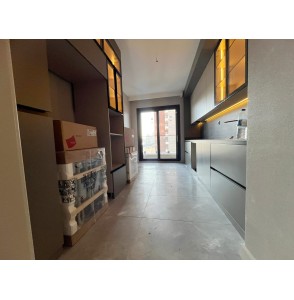 GAMADOR GALYA'DA MODERN MİMARİSİYLE YÜKSEK KATTA ARANILAN DAİRE