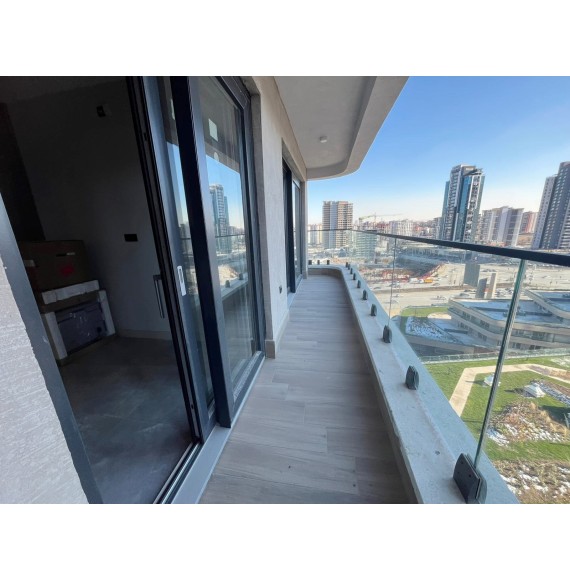 GAMADOR GALYA'DA MODERN MİMARİSİYLE YÜKSEK KATTA ARANILAN DAİRE