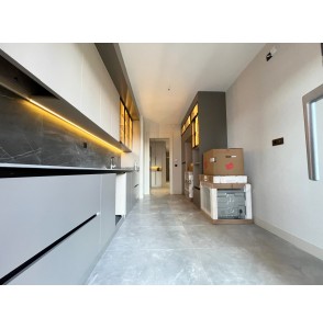 GAMADOR GALYA'DA MODERN MİMARİSİYLE YÜKSEK KATTA ARANILAN DAİRE