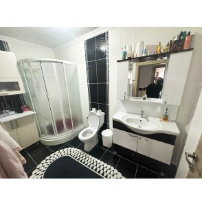 FIRSAT DAİRESİ SİTE İÇİ YÜKSEK KATTA FULL + FULL YAPILI GENİŞ M2