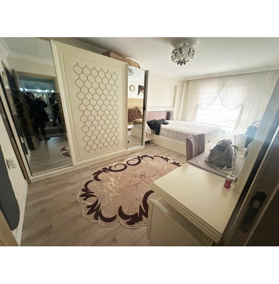 FIRSAT DAİRESİ SİTE İÇİ YÜKSEK KATTA FULL + FULL YAPILI GENİŞ M2