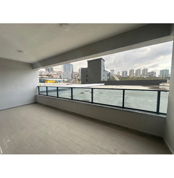 YOZGAT BULVARINDA LÜKS E.BANYOLU EMSALSİZ GENİŞLİKTE 2+1 SİTE