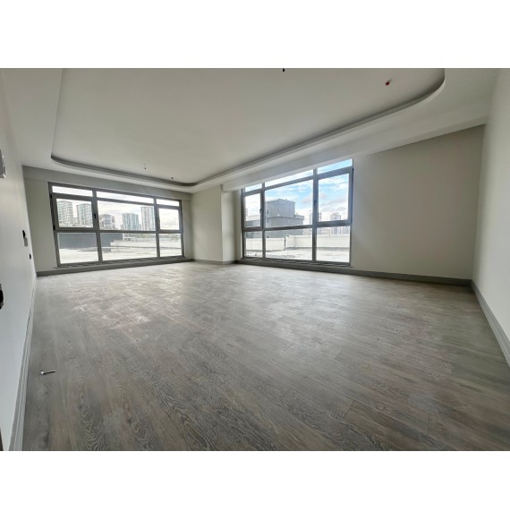 YOZGAT BULVARINDA LÜKS E.BANYOLU EMSALSİZ GENİŞLİKTE 2+1 SİTE