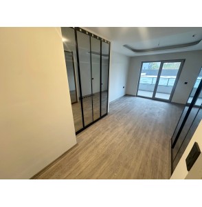 YOZGAT BULVARINDA LÜKS E.BANYOLU EMSALSİZ GENİŞLİKTE 2+1 SİTE