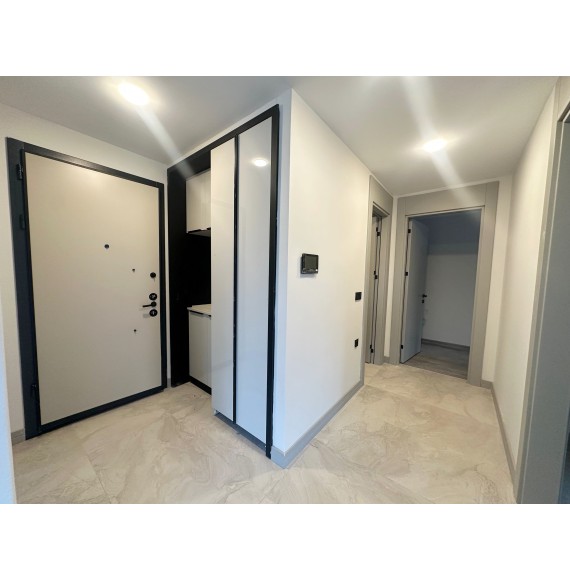 YOZGAT BULVARINDA LÜKS E.BANYOLU EMSALSİZ GENİŞLİKTE 2+1 SİTE