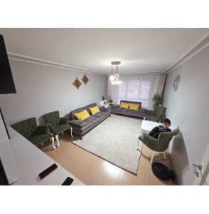 ÇAMBAŞI CADDESİ PARALELİ ASANSÖRLÜ YAPILI 4+1 DUBLEKS DAİRE