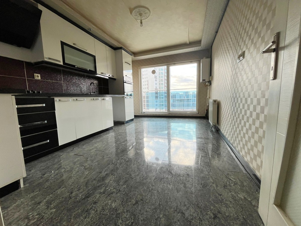 OVACIK'TA GENİŞ METRAJLI...