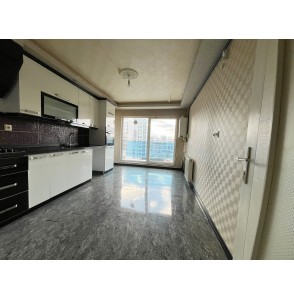 OVACIK'TA GENİŞ METRAJLI FULL YAPILI ARA KATTA 4+1 DAİRE