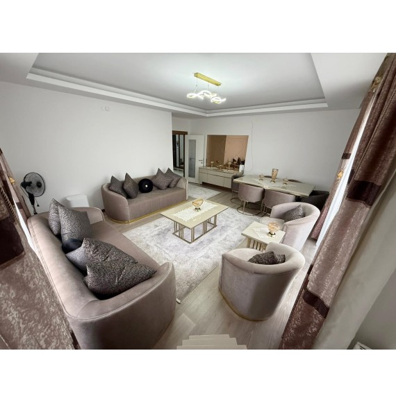 YENİ GELİŞEN BÖLGEDE 3+1 GENİŞ METRAJLI FUL YAPILI SİTE DAİRESİ