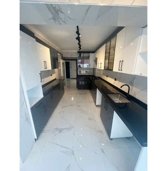 ATAPARK'TA E.BANYOLU ASANSÖRLÜ MANZARA CEPHRE 3+1 DAİRE