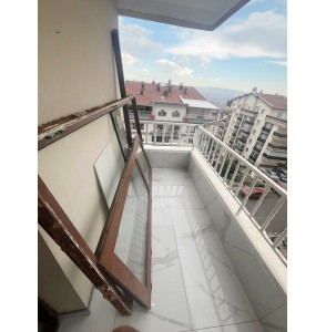 ATAPARK'TA E.BANYOLU ASANSÖRLÜ MANZARA CEPHRE 3+1 DAİRE