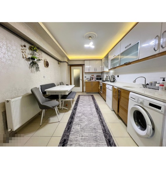 OVACIK MERKEZİ KONUMDA E.BANYOLU ULTRA LÜKS YAPILI GENİŞ 4+1