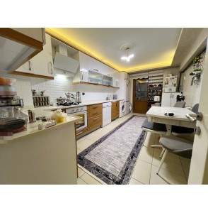 OVACIK MERKEZİ KONUMDA E.BANYOLU ULTRA LÜKS YAPILI GENİŞ 4+1