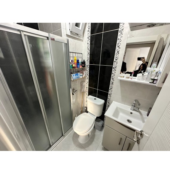 ÇAMBAŞI CADDESİ ÜZERİNDE FULL YAPILI KATTA ASANSÖRLÜ 3+1 DAİRE