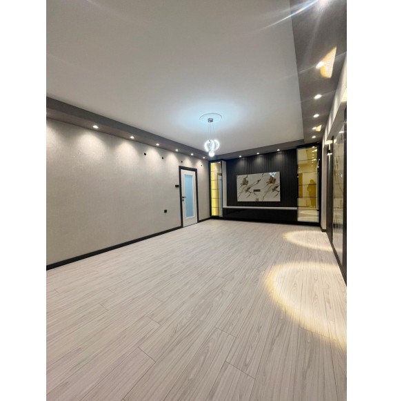 ATAPARK CADDE ÜZERİNDE ULTRA LÜKS YAPILI GİYİNME ODALI4+1 DAİRE