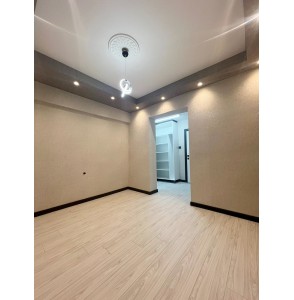 ATAPARK CADDE ÜZERİNDE ULTRA LÜKS YAPILI GİYİNME ODALI4+1 DAİRE