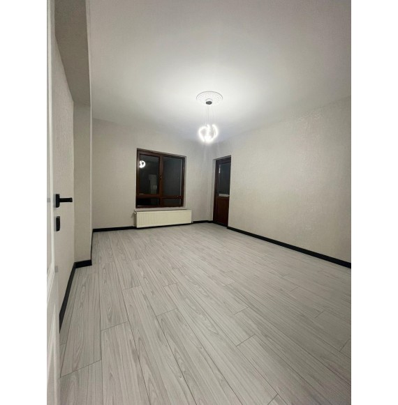 ATAPARK CADDE ÜZERİNDE ULTRA LÜKS YAPILI GİYİNME ODALI4+1 DAİRE