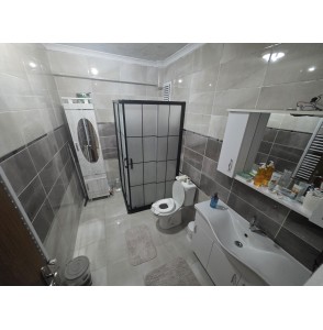 BAŞKENT CADDESİ PARALELİNDE FULL YAPILI ASANSÖRLÜ ÜST KATTA 3+1